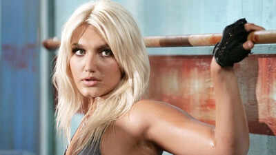 What is Brooke Hogan’s net worth in 2026? Income, properties, and more about Hulk Hogan’s daughter