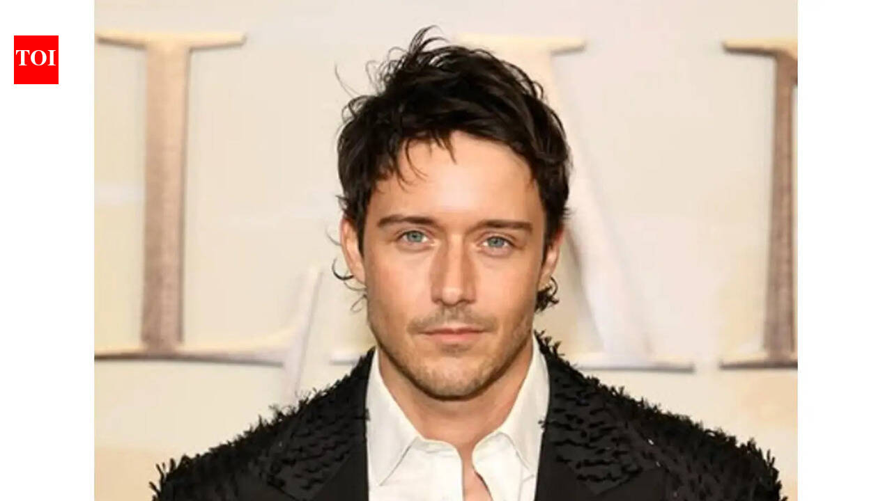 ‘Outlander’ bids a heartbreaking farewell to Fergus Fraser in tragic final season twist