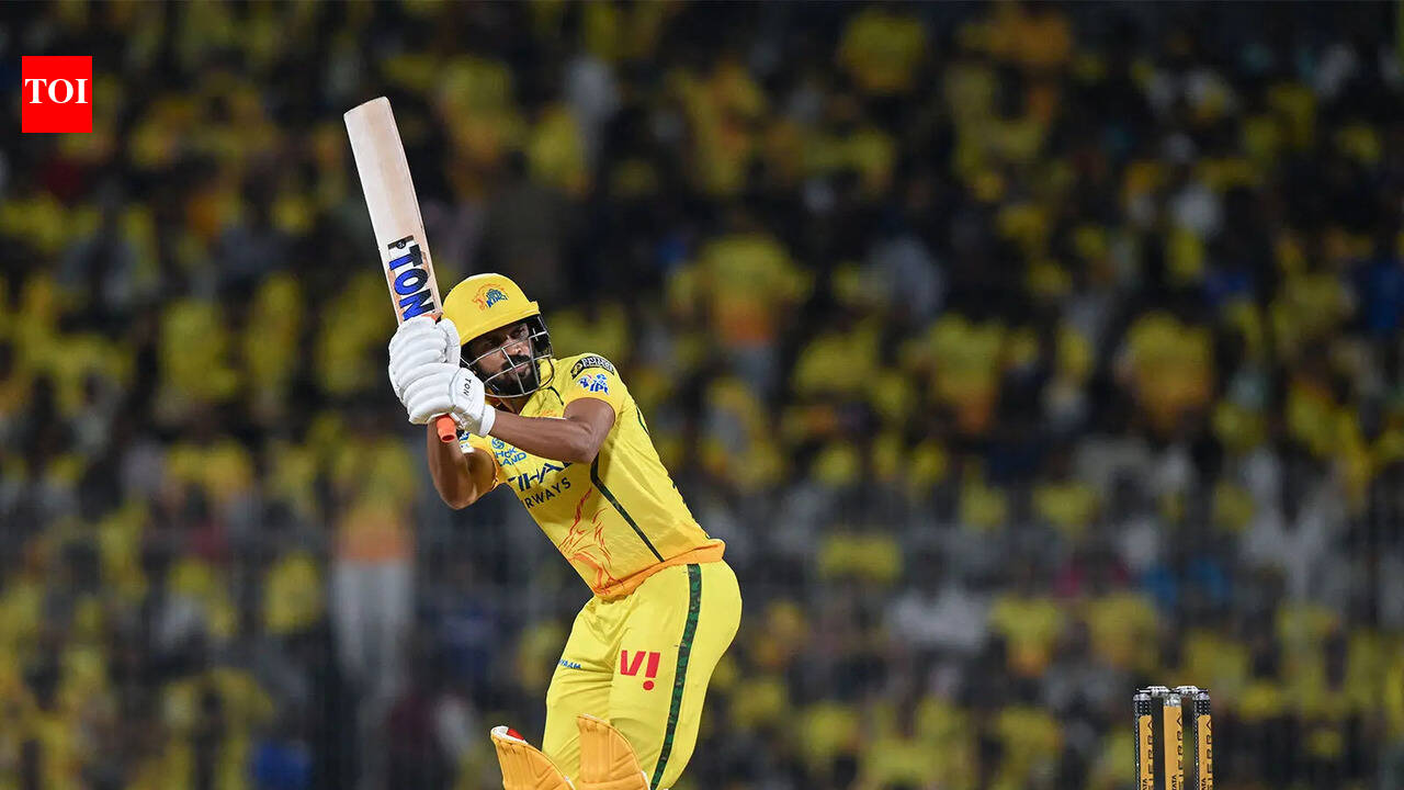 IPL 2026 Live: Ruturaj Gaikwad falls for another low score as CSK lose third wicket