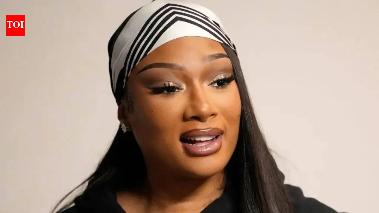 Klay Thompson’s girlfriend Megan Thee Stallion drops most casual look while teasing her latest Netflix movie