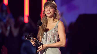 $200 million music mogul behind Taylor Swift masters saga makes shocking NFL entry