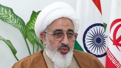 Iran envoy says US backtracked on agreed 10-point plan, stalling peace talks | India News – The Times of India