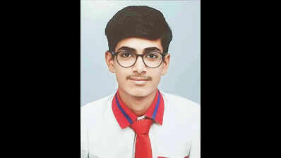 Sixteen-year-old Divya Pratap from Udaipur makes a splash in Jaipur, scores a double century against Rajasthan Royals Academy