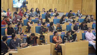 IMC special session: BJP hits out at Cong over women’s reservation