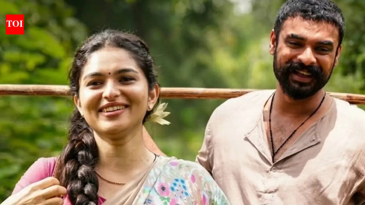 Pallichattambi' box office collections day 4: Tovino Thomas film drops 6.8 per cent; earns Rs 1.10 Cr'
