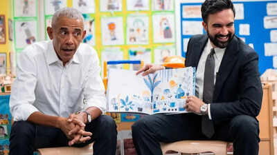 'K Pop Demon Hunters' and 'Wheels on the Bus': Obama meets Mamdani for first time in Bronx - Watch