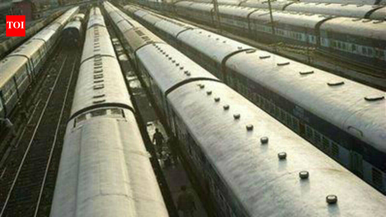 7 trains cancelled, routes of 10 diverted due to non-interlocking work