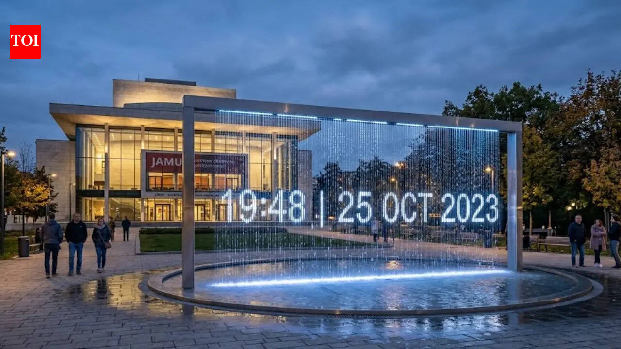 The fountain that tells time: This Czech Republic art piece will amaze you