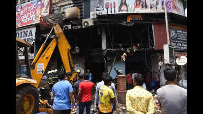 Three shops destroyed in Crawford Market fire
