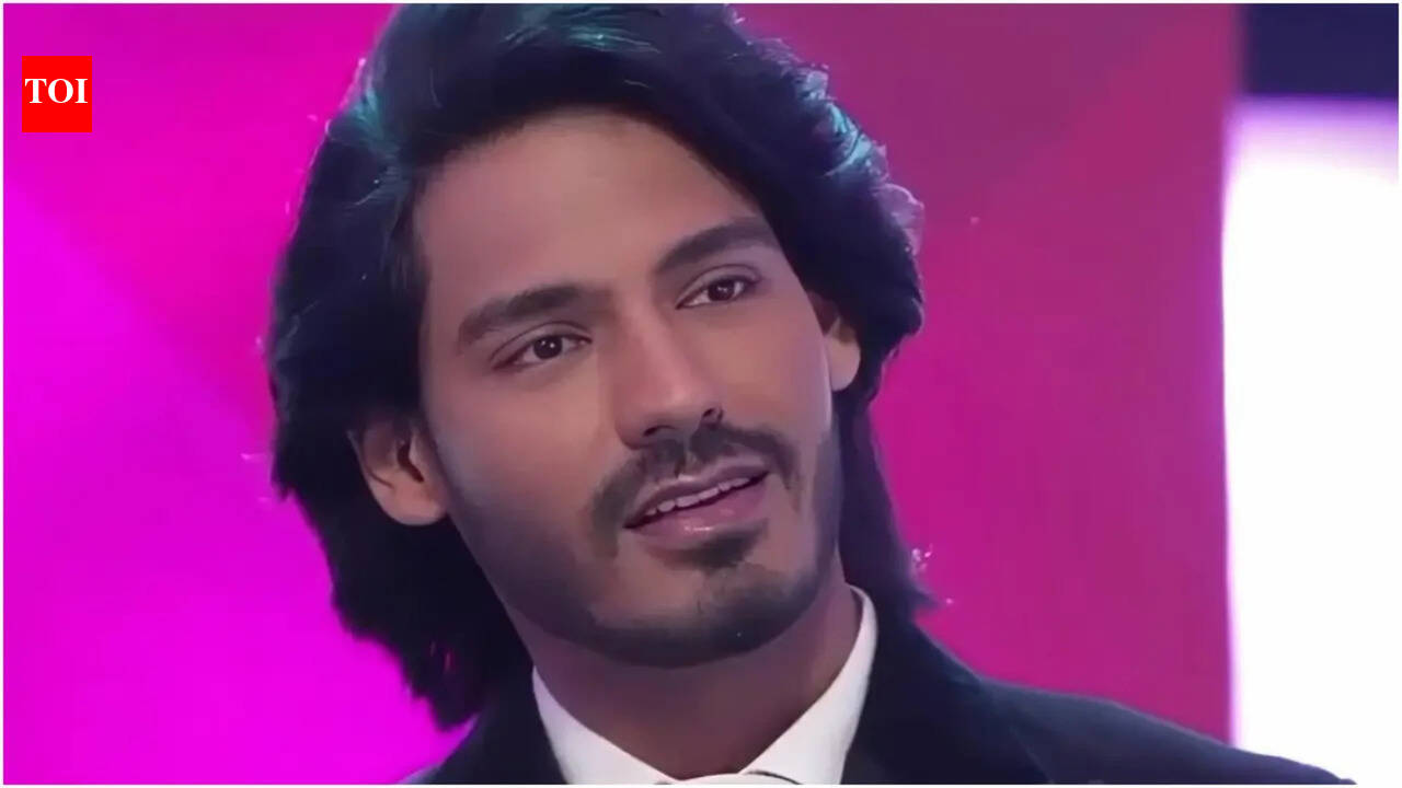 Digvijay Rathee returns to Splitsvilla as a special guest; Sunny Leone calls him her 'personal favourite'