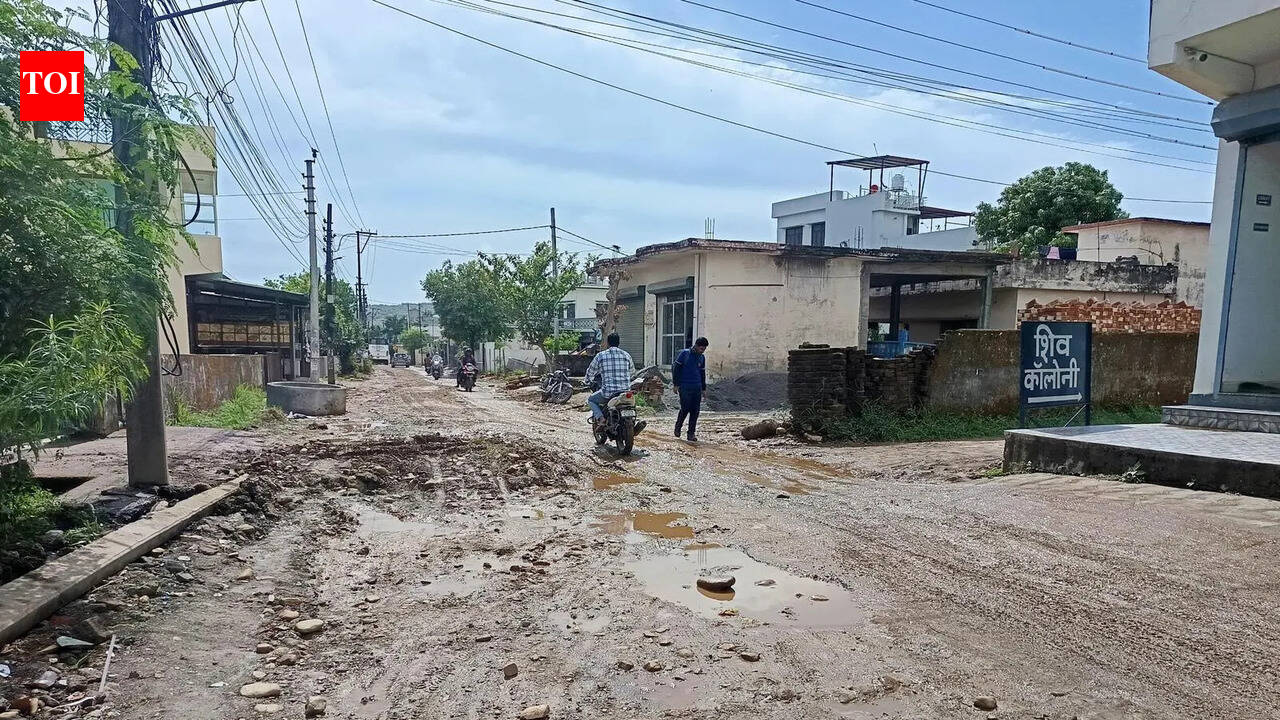Doon residents flag poor road repairs despite CM's directions