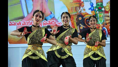Kondapalli toys mela evokes good response with heritage carnival attraction