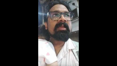 Man carrying child suffers 30 minutes of autorickshaw-refusal ordeal outside Dombivli railway station, his video goes viral