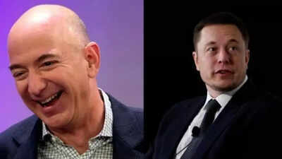 As Amazon and SpaceX are 'busy' sending complaint letters about each other to FCC, Elon Musk congratulates Jeff Bezos' on Blue Origin's New Glenn vertical landing on a droneship