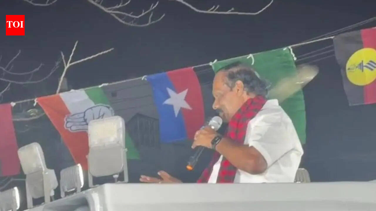 Glass bottles hurled at DMK’s ‘Dindigul’ Leoni during Tamil Nadu poll campaign in Trichy