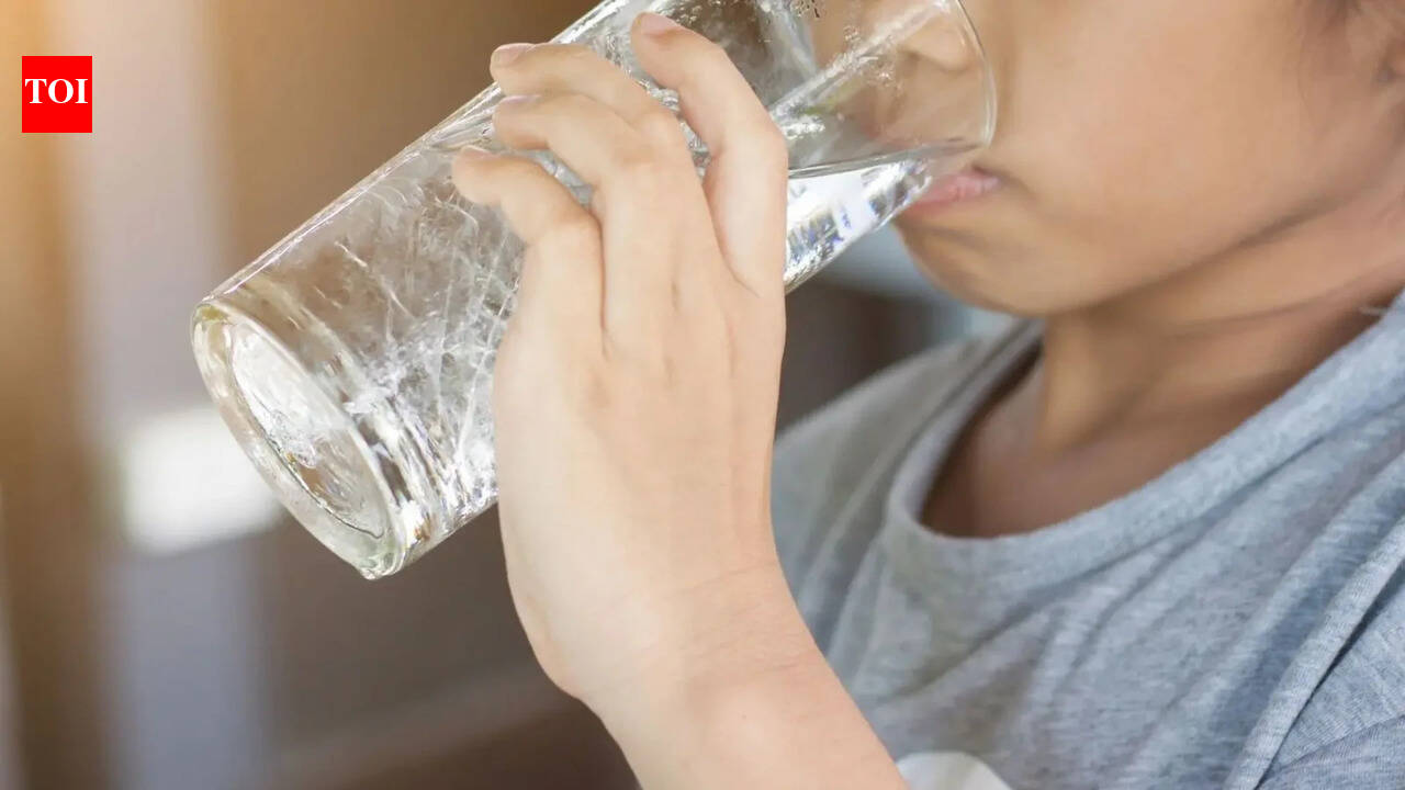 Why drinking water first thing in the morning may not be helping you (and what works better)