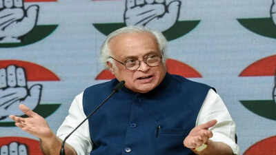  Congress takes on Centre over US-Iran talks with a 'dalal' remark