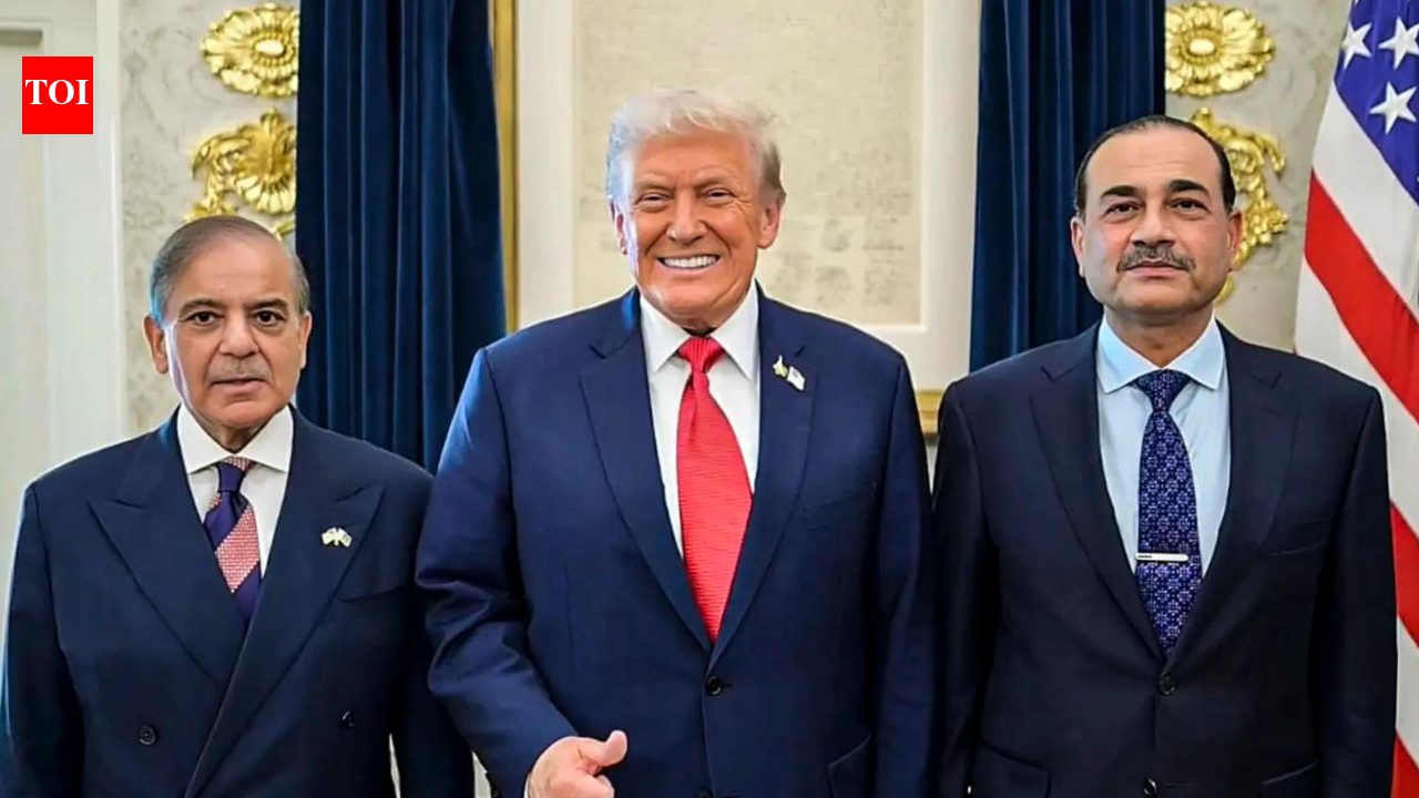 'Blockade of Iran ports hurdle to peace talks': Pak army chief Asim Munir tells Trump; how US prez reacted