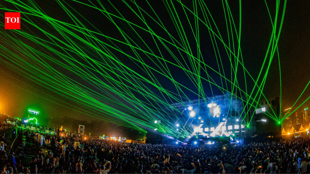 Calvin Harris debut show: This is what you came for, Delhi!