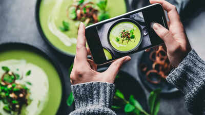 Can’t keep doom-scrolling while eating? You are not welcome for dining!