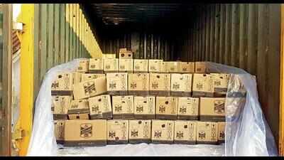 Liquor seized from truck in Buxar