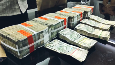 Rs 22lakh unaccounted cash seized near Dharmapuri