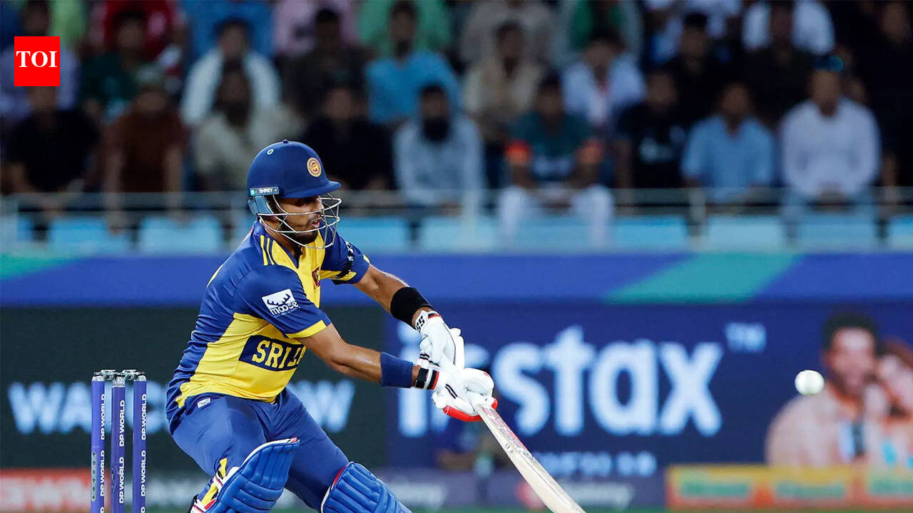 PSL cracks down! Dasun Shanaka handed one-year ban after IPL switch