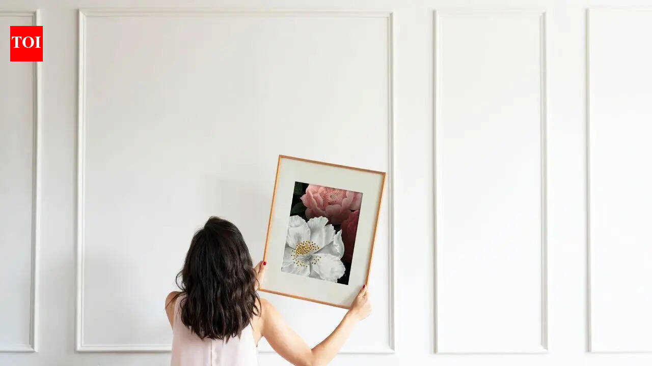 The biggest wall art mistake: Choosing the wrong size (fix it easily)