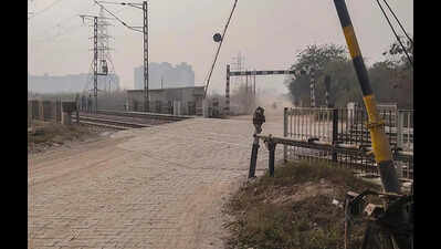 Youth’s body found near rail track in Bihta