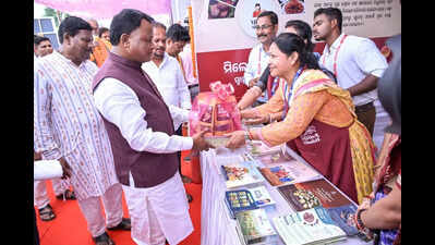 Govt distributes Rs 838 cr to farmers on Akshaya Tritiya