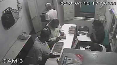 I-T dept joins probe in alleged AAP hawala racket