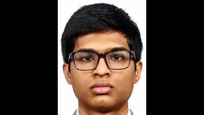 City student secures 100 percentile and AIR 10 in JEE (mains)