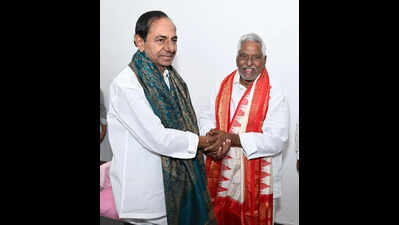 Jeevan joins BRS, slams Congress for ‘humiliation’