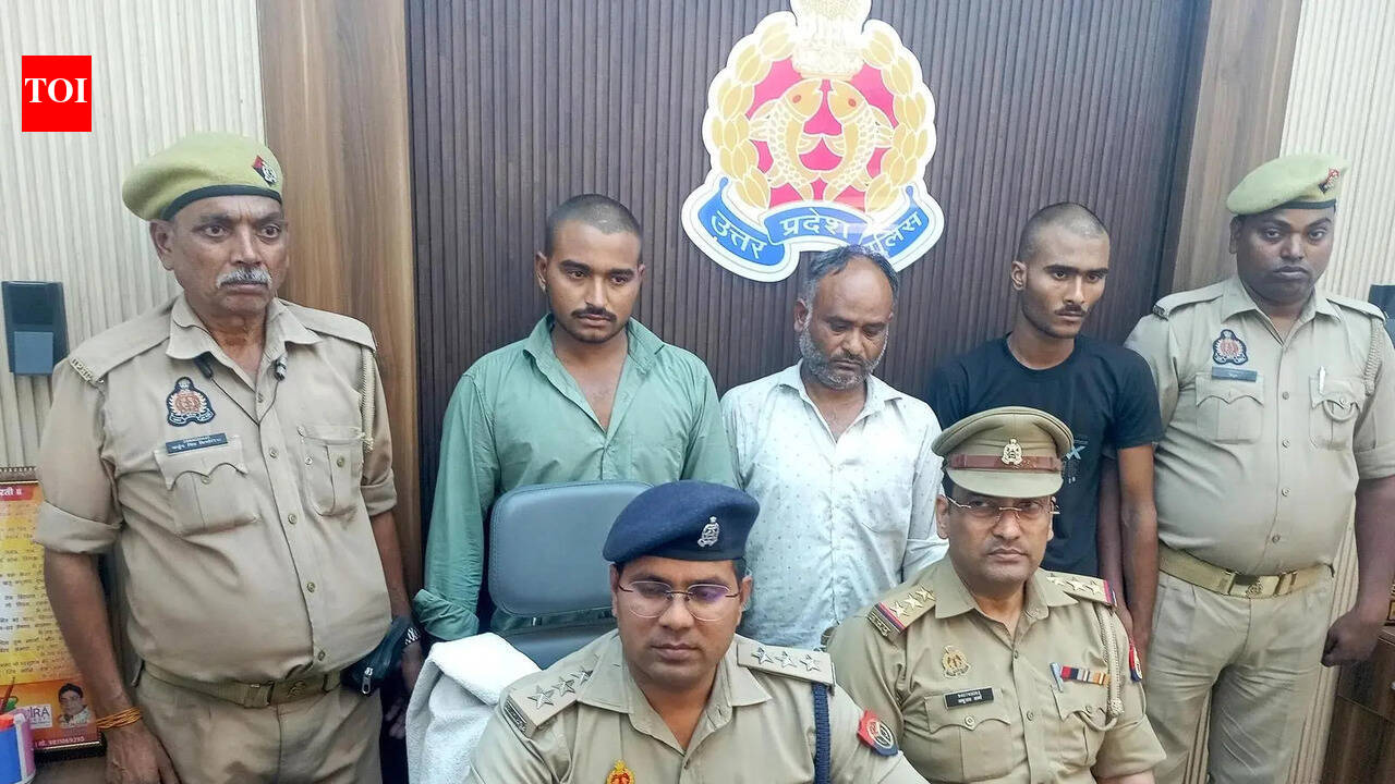 4 held for murder of man found dead by Ghaziabad railway tracks