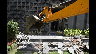 1,000 illegal house extensions taken down in 3 days in govt drive to clear right of way in Gurgaon