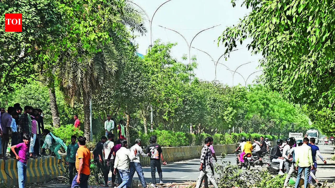 Posts inciting Noida violence came from Jhelum city in Pak: Police