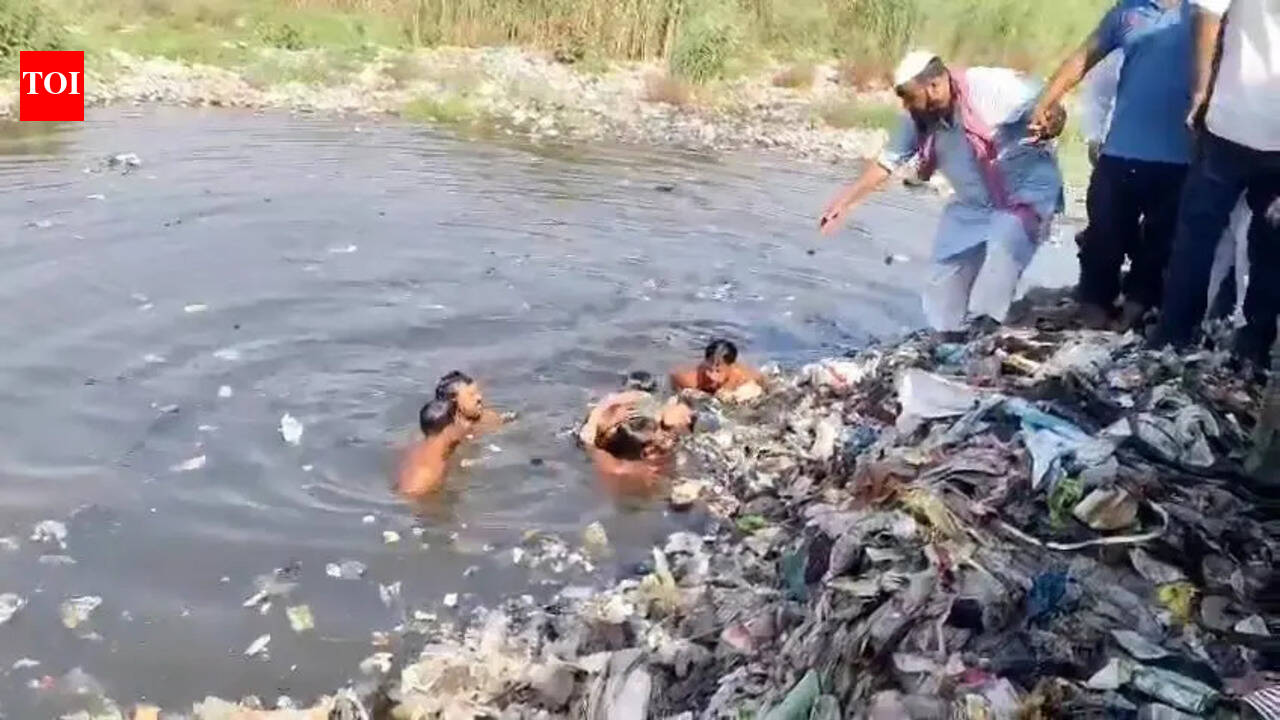 6-year-old chasing kite enters pond in cremation ground, drowns
