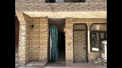 Man strangles wife, dies by suicide in Gurgaon following marital discord