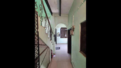 Man strangles wife, dies by suicide in Gurgaon following marital discord