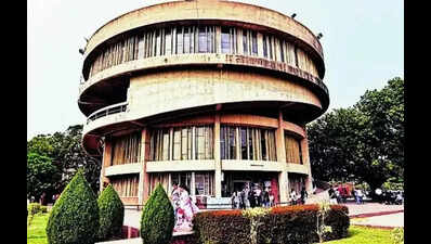 Youth survives fall from 4th floor balcony at PU hostel
