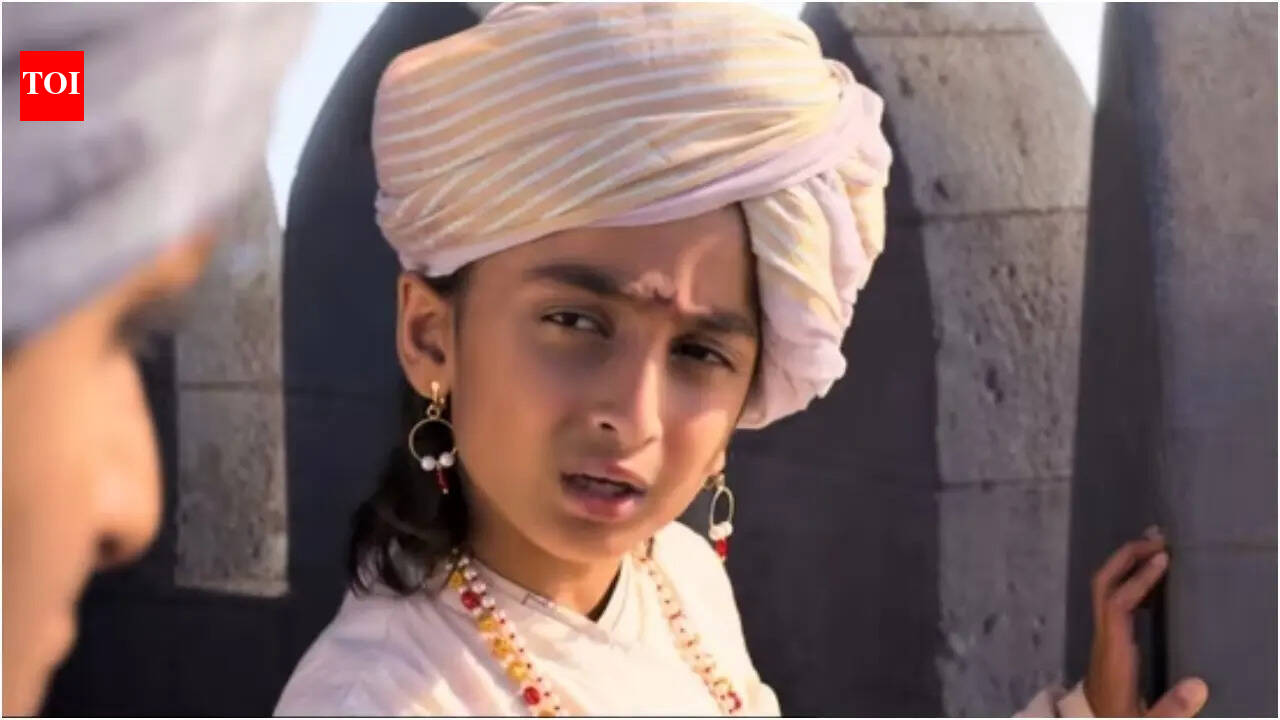 रितेश देशमुख और जेनेलिया देशमुख के 10 वर्षीय बेटे राहिल ने ‘राजा शिवाजी’ के ट्रेलर में अपने डेब्यू से सुर्खियां बटोरीं – देखें | हिंदी मूवी समाचार