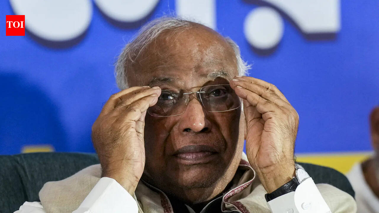 'I never said PM a terrorist': Kharge clarifies remark; BJP calls Cong chief 'frustrated'