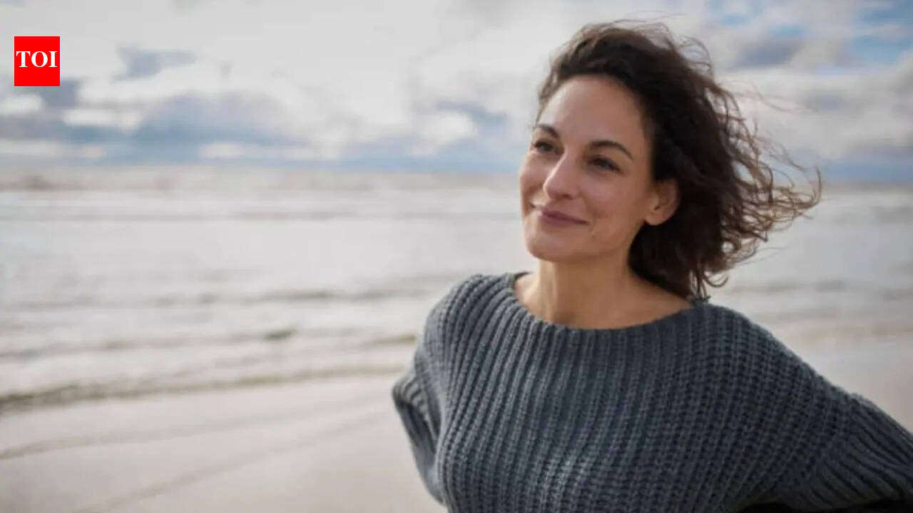 Can you be ‘too happy’ being single? Why women often walk the fine line between contentment and quiet loneliness | – The Times of India