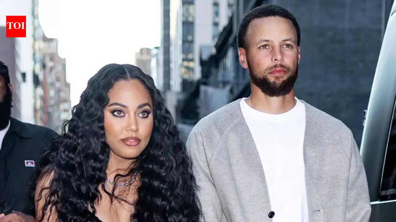 “A great time”: Stephen Curry’s wife Ayesha Curry drops holiday outing snaps following Warriors playoff exit