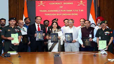 MoD signs Rs 975 cr deal to procure TRAWL Assembly, boost mine-sweeping capabilities of T-72 & T-90 tanks