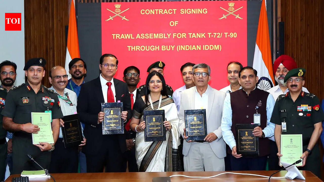 MoD signs Rs 975 cr deal to procure TRAWL Assembly, boost mine-sweeping capabilities of T-72 &amp; T-90 tanks