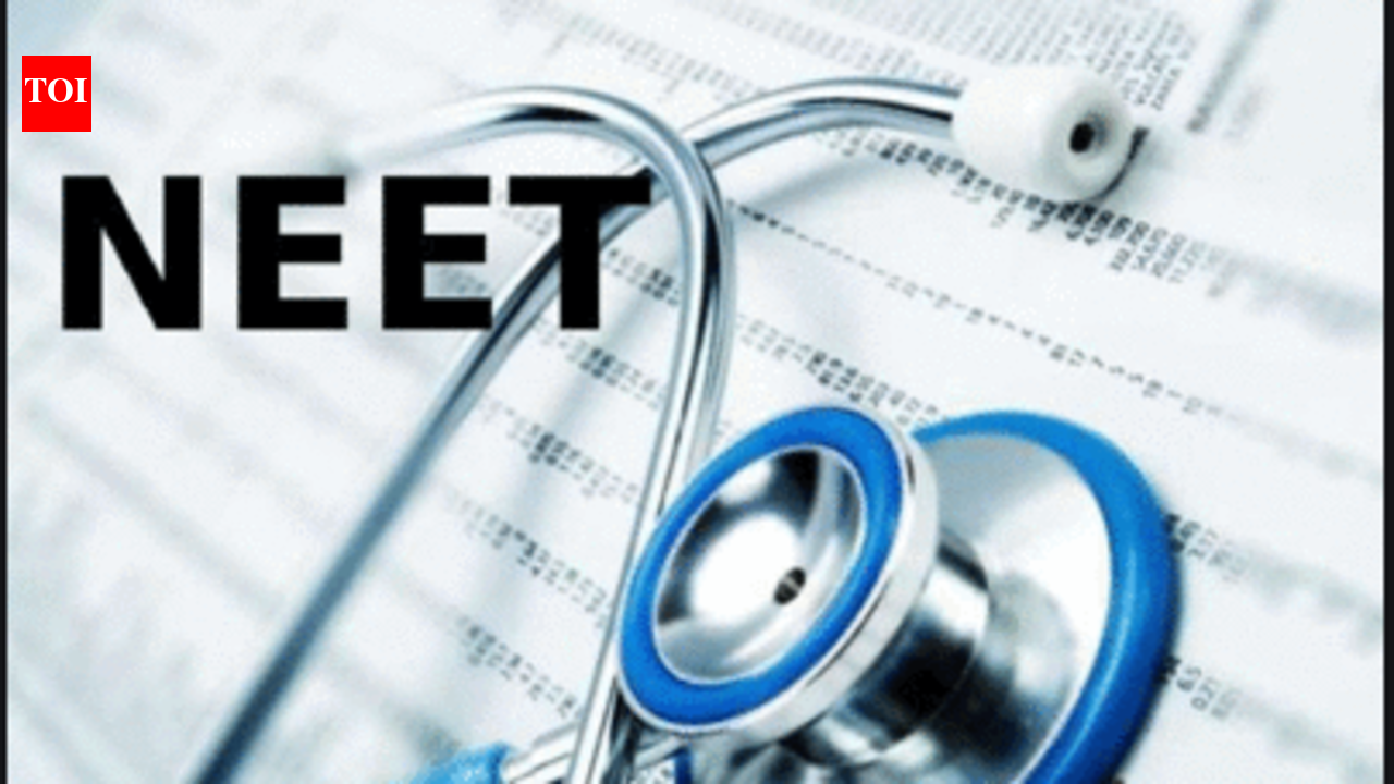 “Do not go with a lot of targets in your mind,” says Rohit Gupta, CAO at PhysicsWallah: Mindset shift NEET aspirants need before exam day