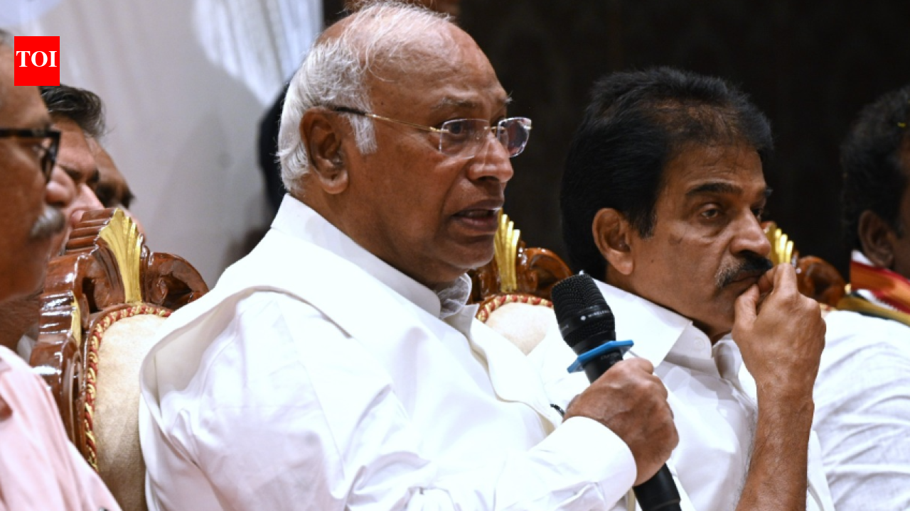 Congress president Mallikarjun Kharge refers to PM as ‘terrorist’; BJP demands public apology