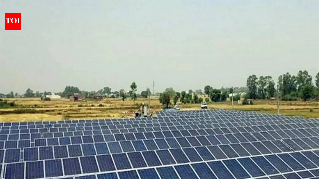 Record high renewable generation in 2025 drives down fossil power in India, Ember’ new report