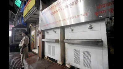 Over 50% coolers lie defunct in peak summer